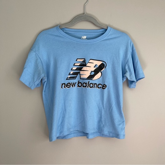 New Balance T-Shirt - Picture 1 of 3